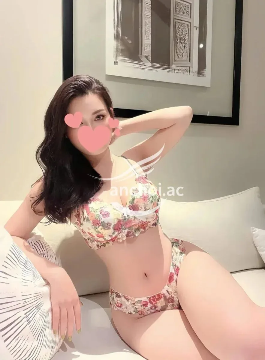 Gái gọi Vũ Trâm Anh - Gái Xinh, Body Hết Nước Chấm, Kỹ Năng Đỉnh Cao - Quận Dương Kinh