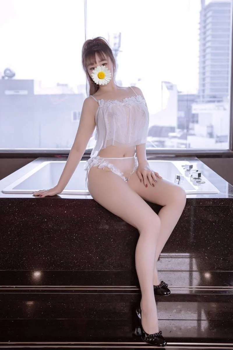 Ảnh 5 - Linh Nhi- VÚ TO, BÓP ĐÃ TAY , BÍM KHÍT CÀNG CHƠI CÀNG SƯỚNG FULL DỊCH VỤ,X
