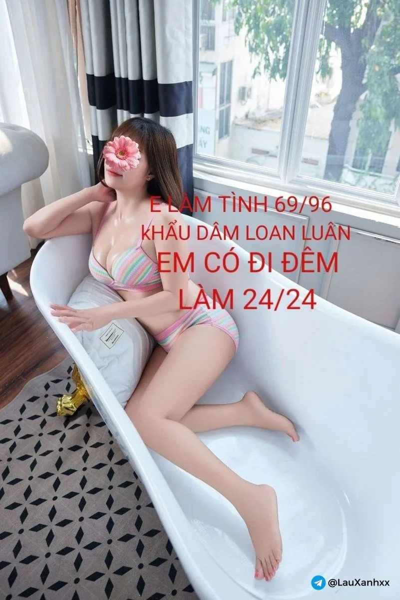 Ảnh 14 - ❤️BÀI CÓ CLIP❤️ HÀ VY XINH VÚ TO KẸP XÚC XÍCH ĐÁ BI BÚ CU 6996 RẤT DÂM CHIỀU KHÁCH