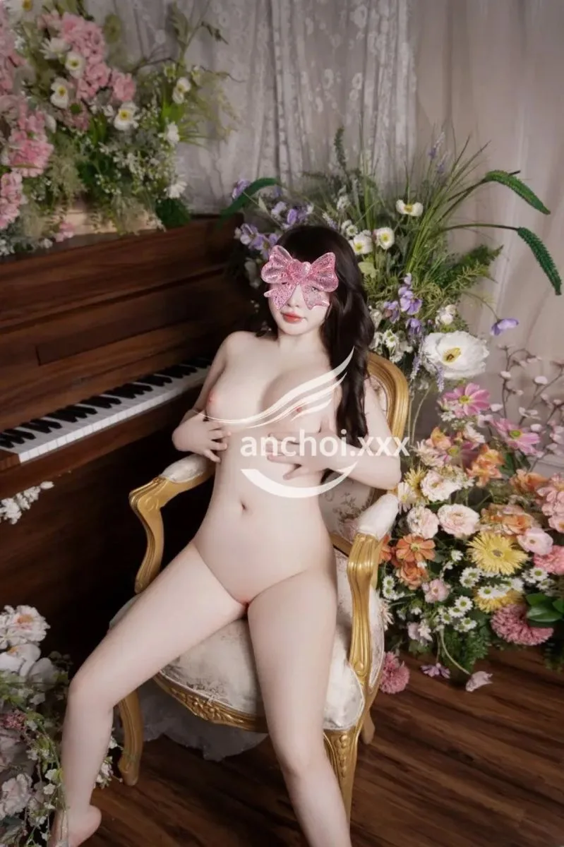 Ảnh 4 - Linh linh _ baby girl mặt xinh _ vú to hàng thật 100% căng tròn vui vẻ dễ thương