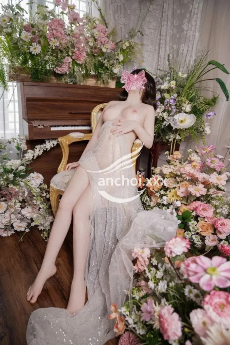 Ảnh 15 - Linh linh _ baby girl mặt xinh _ vú to hàng thật 100% căng tròn vui vẻ dễ thương