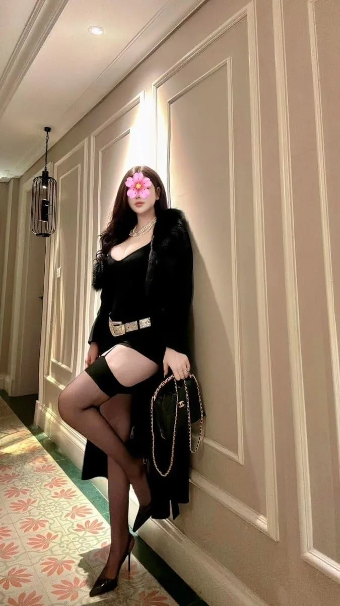 Ảnh 10 - QUỲNH THƯ 🌸🌸🌸- GƯƠNG MẶT XINH XẮN- VÚ TO - MÔNG MẨY - CHỊCH ÊM KHÓ CƯỠNG