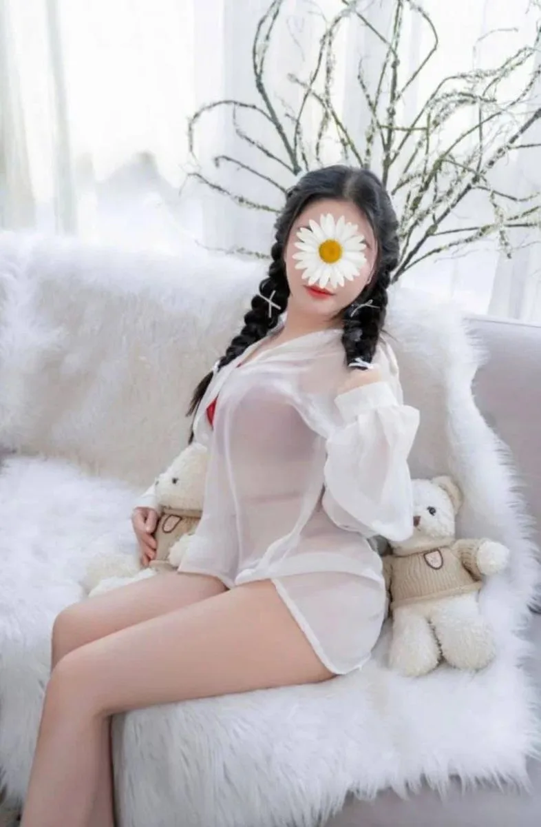 Ảnh 8 - TRÀ MY - XINH TEEN , BODY ĐẸP TỰ NHIÊN . VÚ BÍM TUYỆT HẢO.