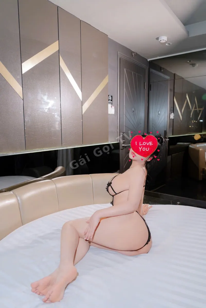 Ảnh 2 - TINA 🌸🌸🌸- GÁI MIỀN TÂY VẺ ĐẸP RẠNG NGỜI - VÚ TO MÔNG MẨY - KHOÁI CẢM DỤC VỌNG