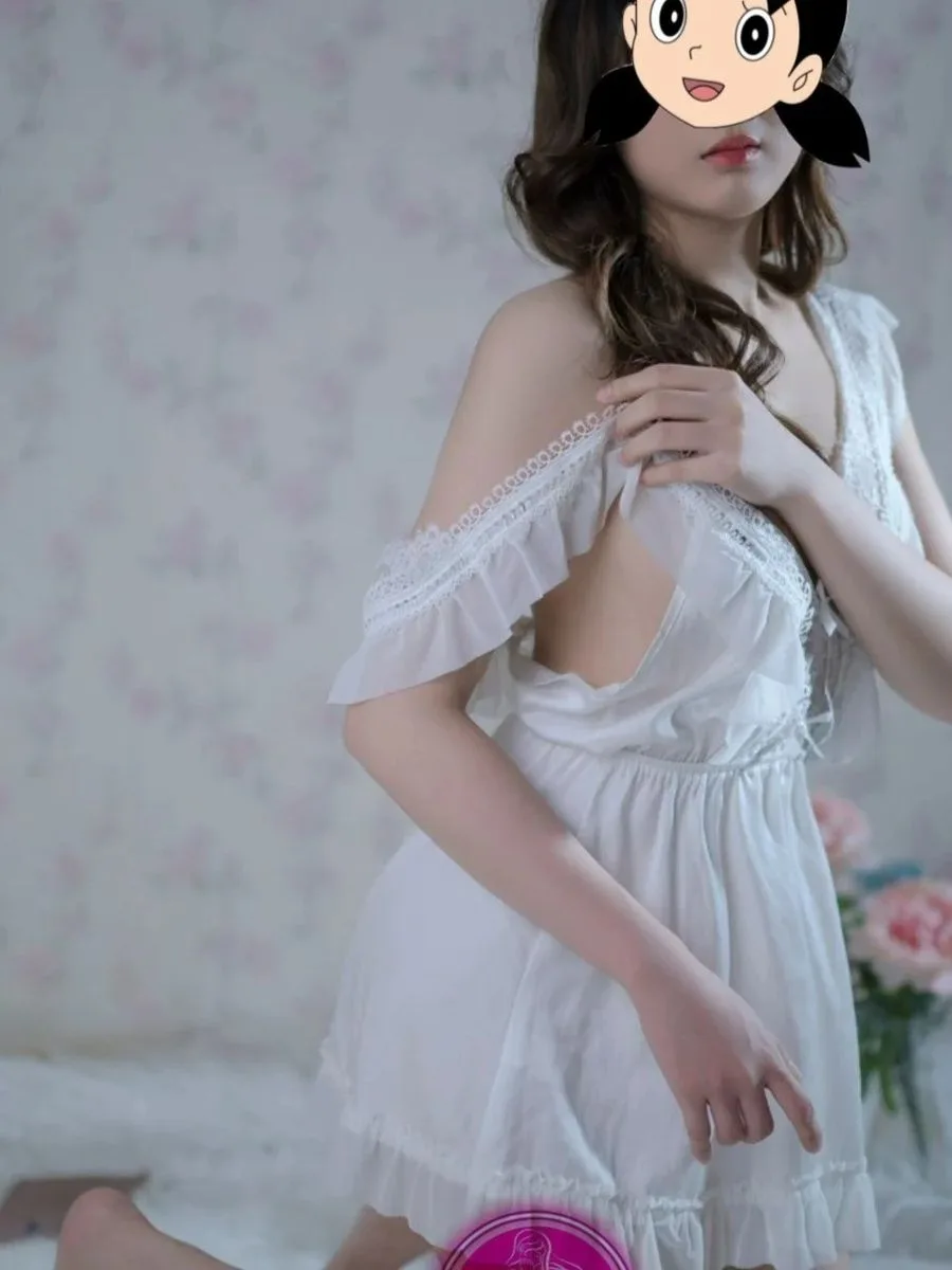 Gái gọi ?BÉ JESSICA- NGÂY THƠ - DÁNG ĐẸP - NGON NGỌT HẾT NƯỚC CHẤM! - Quận 10