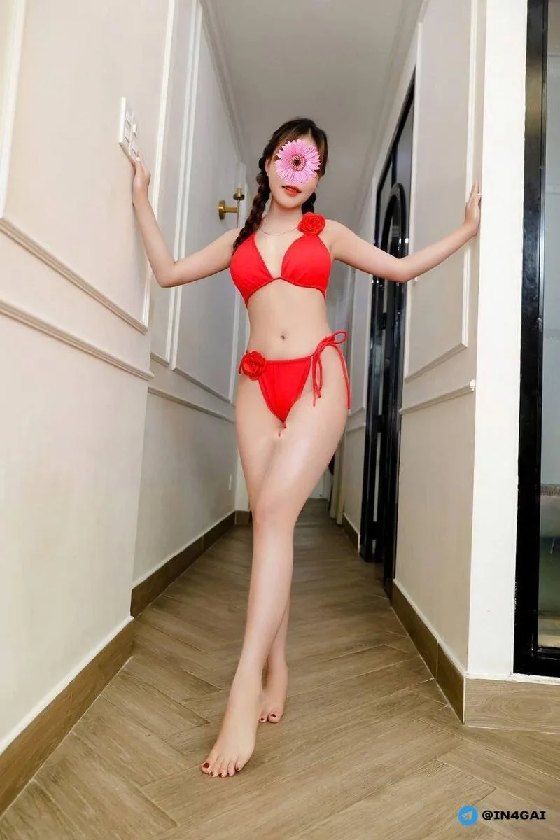 Ảnh 4 - ❤️ EM LINH ❤️ Thiếu nữ Sexy - Dáng xinh Ngực đẹp
