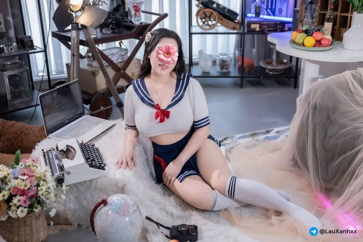 Ảnh 12 - ❤️CÓ CLIP SEXY❤️ BÉ QUỲNH ANH XINH VÚ TO KẸP XÚC XÍCH, MÔNG TO TRÒN,DOGGY PHÊ, LÀM TÌNH BAO DÂM