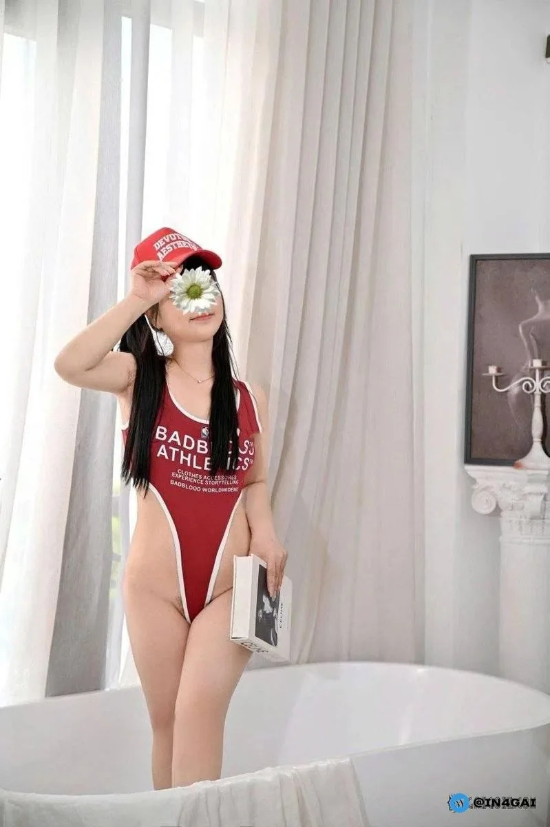 Ảnh 9 - Mộng Mơ - Em Gái Lễ Tân Lần Đầu Debut Xinh Dâm Khó Cưỡng