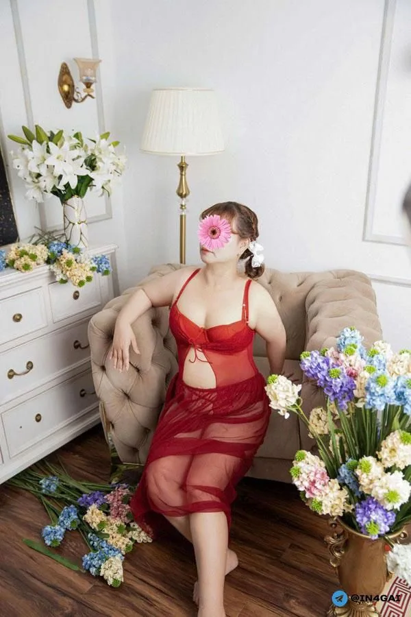 Ảnh 4 - Hoàng Châu FULL Service Lưỡi Thần Thánh-WC đỉnh cao-Lỗ Nhị Cực sướng