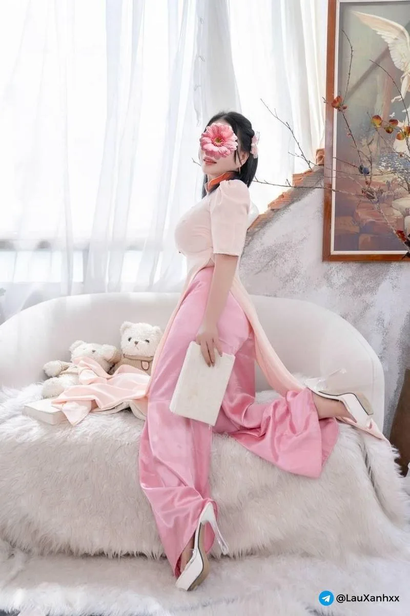 Ảnh 9 - NHÃ HÂN ❤️❤️XINH DUYÊN DÁNG TUYỆT PHẨM ÁO DÀI LÀM TÌNH ĐÁ BI LIẾM CU RẤT DÂM VÀ PHÊ