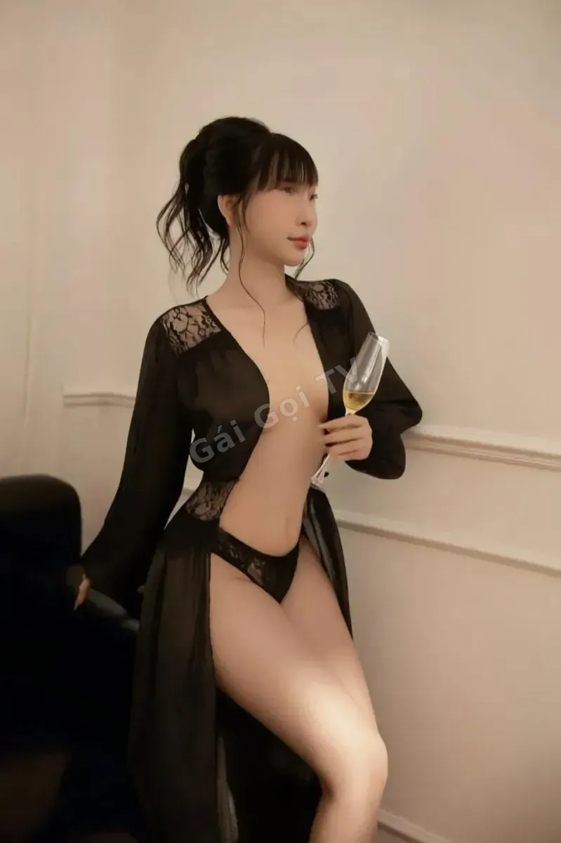 Ảnh 4 - BÉ DUYÊN - XINH NGON MƯỢT NƯỚC - PHÊ QUÊN LỖI VỀ