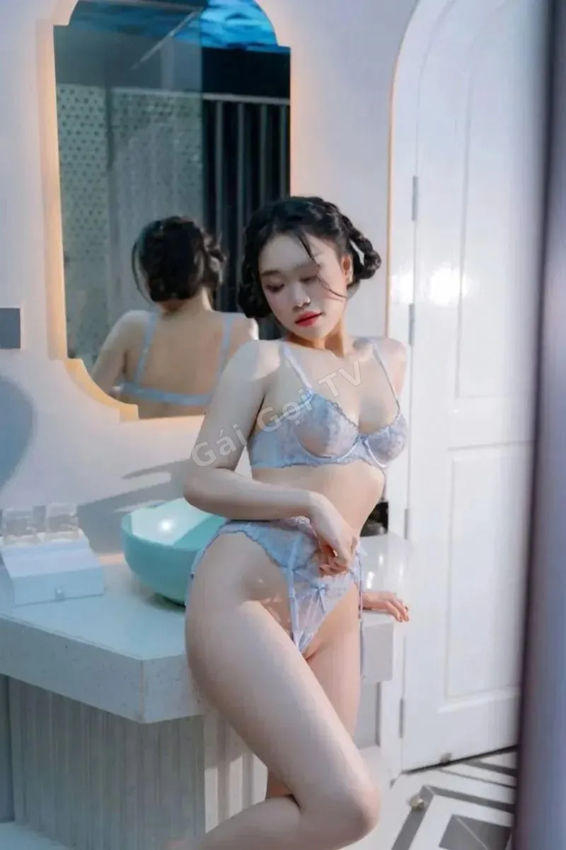 Gái gọi BẢO NGỌC❣️💕SIÊU PHẨM NGỰC REAL THÂN HÌNH NUỘT NÀ VỪA ĐẸP VỪA DÂM VỪA CHIỀU KHÁCH - Quận 8
